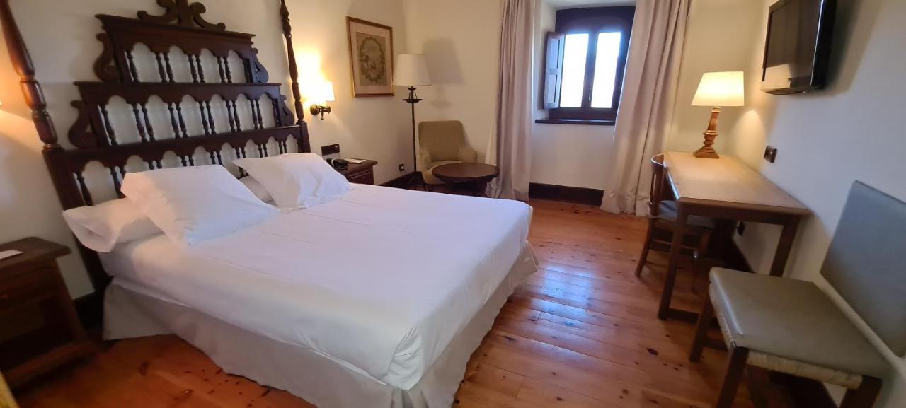 Parador De Gredos Navarredonda de Gredos Dış mekan fotoğraf