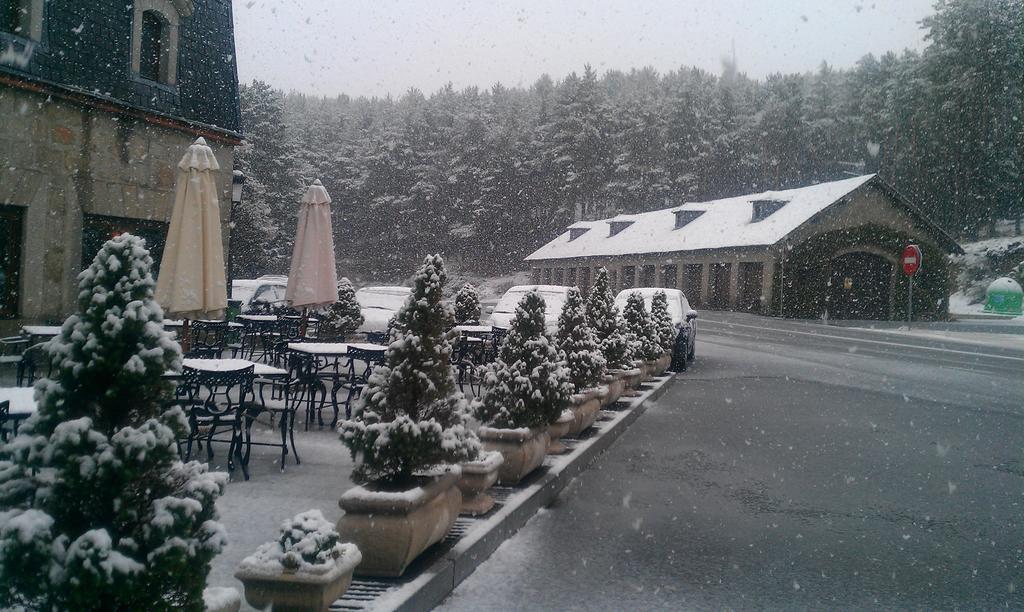 Parador De Gredos Navarredonda de Gredos Dış mekan fotoğraf