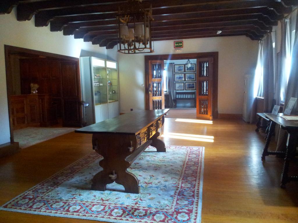 Parador De Gredos Navarredonda de Gredos Dış mekan fotoğraf