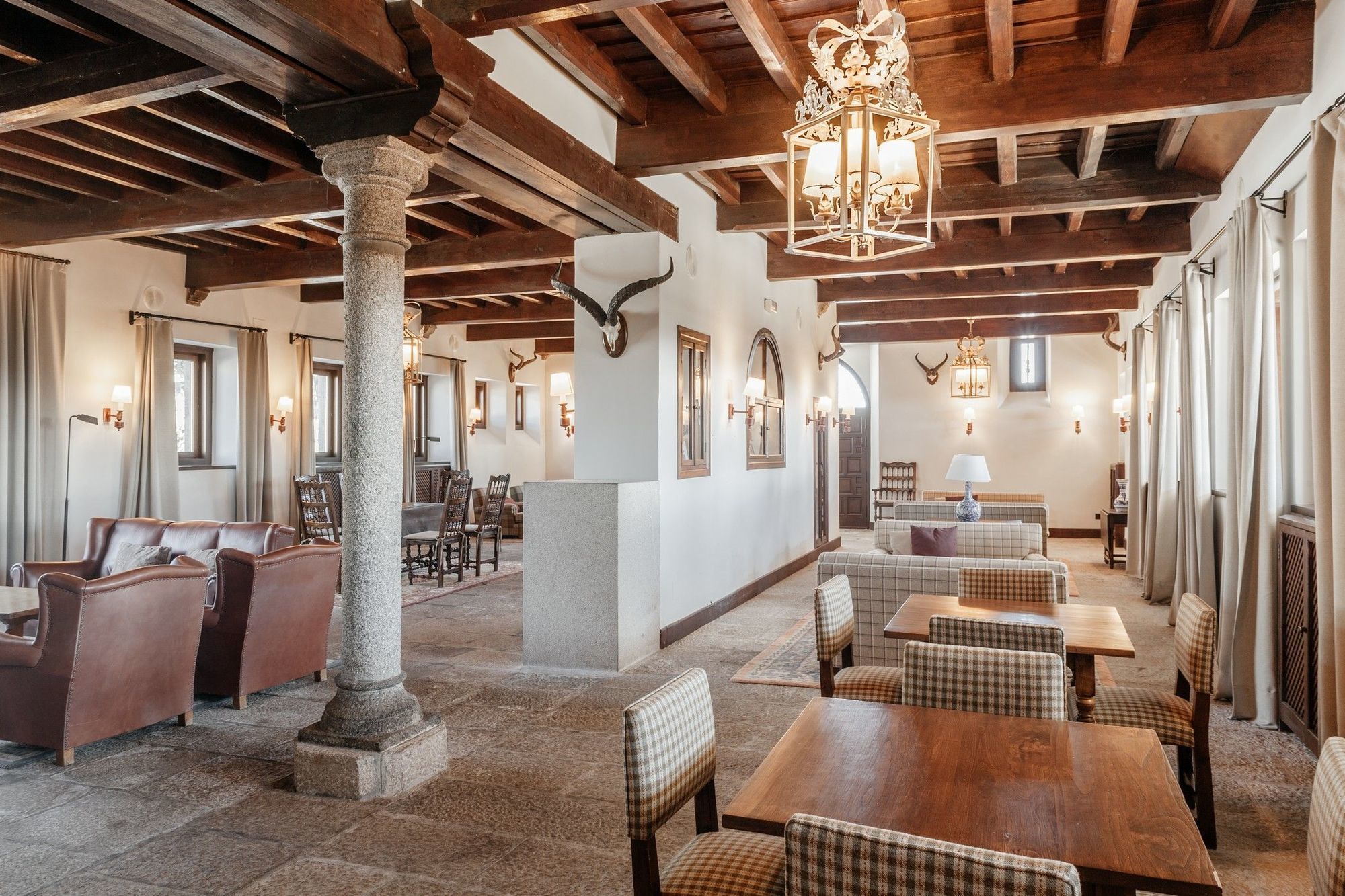 Parador De Gredos Navarredonda de Gredos Dış mekan fotoğraf
