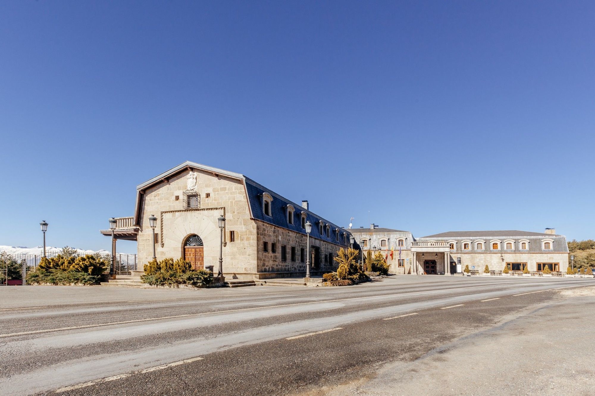 Parador De Gredos Navarredonda de Gredos Dış mekan fotoğraf